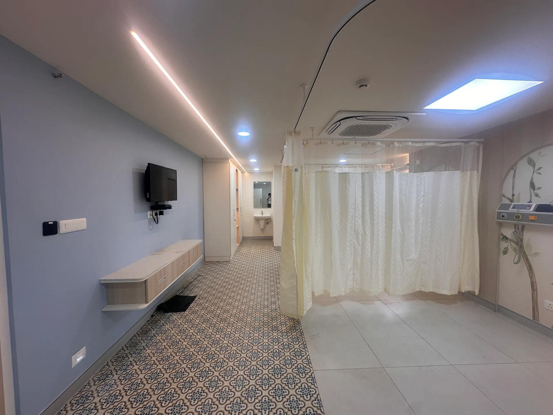 Rainbow — healthcare interior by SRN Interiors, view 1
