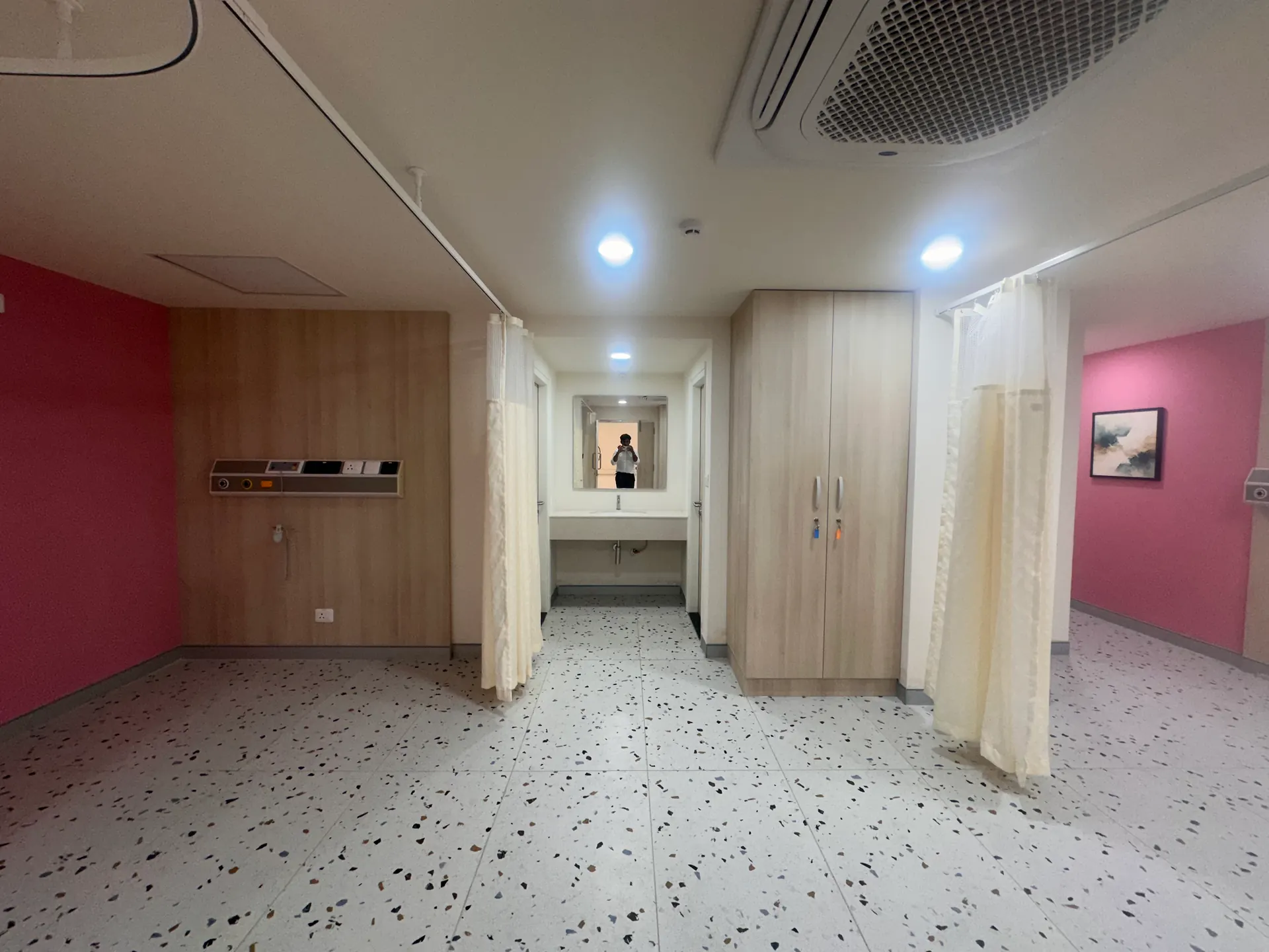 Rainbow — healthcare interior by SRN Interiors, view 9